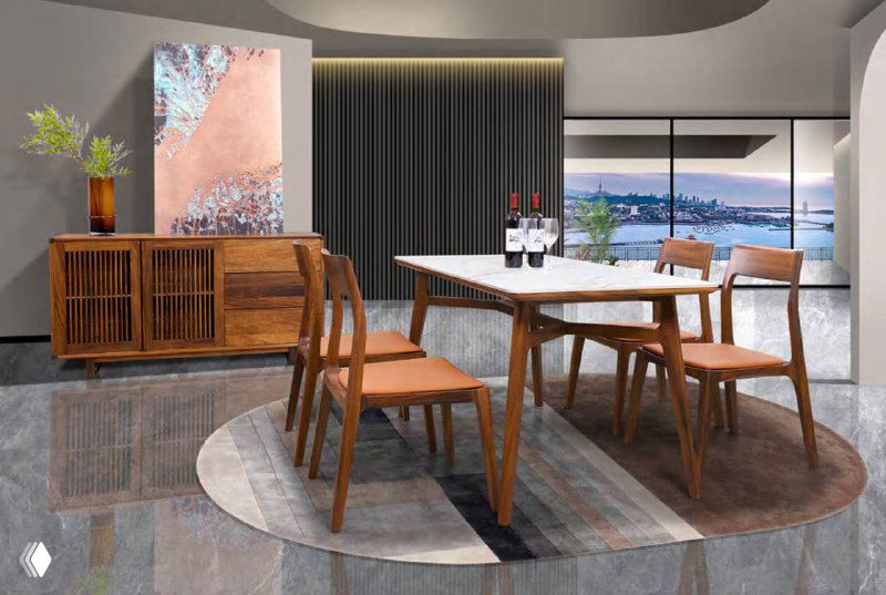 Столовая группа из южноамериканского ореха: стол и четыре стула, декоративные элементы на столе, нейтральный современный интерьер.