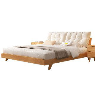 Фотография модели кровати из массива дуба на белом фоне: вид под углом, подчёркнута деревянная фактура рамы, ножки и общий силуэт изделия.