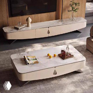 Дневной ракурс: низкий журнальный столик и длинная ТВ тумба одинаковой цветовой гаммы, на столике журналы и декоративные предметы.