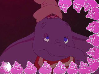 Кадр из мультфильма «Дамбо»: грустный Дамбо на тёмном пурпурном фоне, окружённый множеством стилизованных розовых слонов — визуализация алкогольных галлюцинаций.