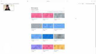 Скриншот страницы курса с миниатюрами карточек модулей, разноцветные прямоугольники и элементы навигации сайта, показывающие структуру обучающего материала.