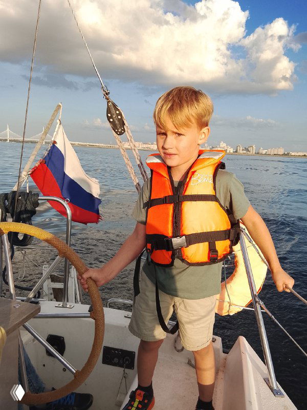 Ходить ли на яхте с детьми