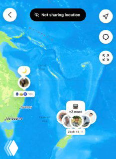 Скриншот карты с аватарами пользователей над географической областью — демонстрация отображения местоположений в реальном времени.