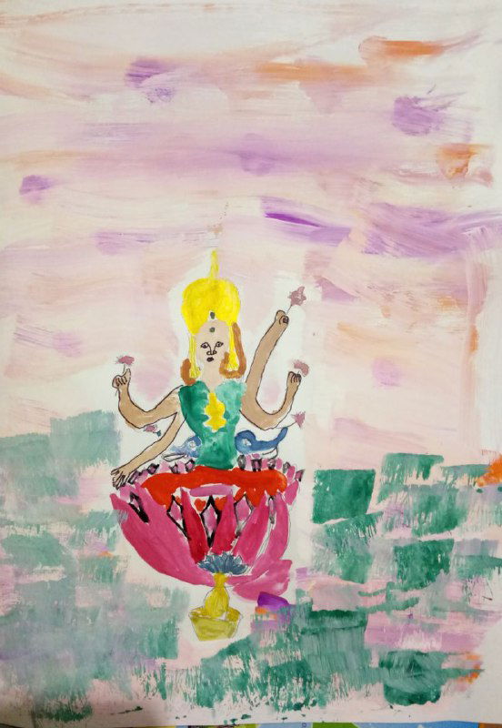 Детская гуашевая работа с изображением индийского божества в упрощённой манере: яркие краски, декоративные элементы и широкие мазки кистью.