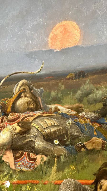 Крупный план картины Васнецова: лежащий воин на фоне закатного неба, видны детали доспехов и эмоциональная постановка сюжета.