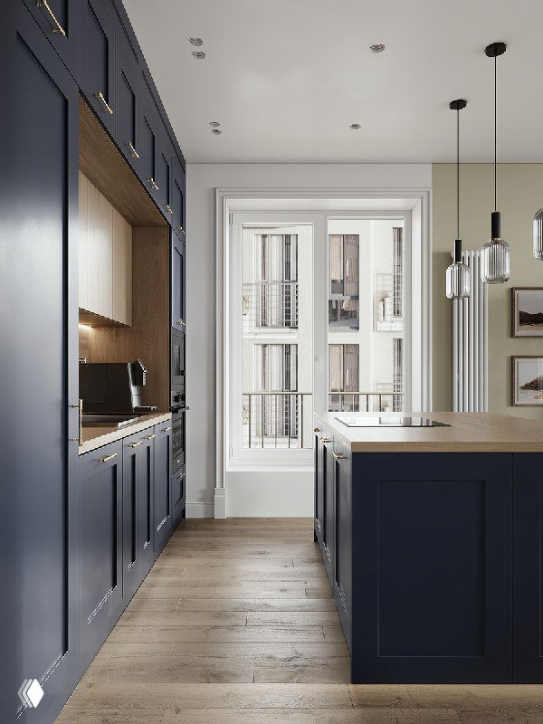 Ракурс прохода между островом и окном: фасады темно-синего кухонного гарнитура, деревянная столешница и светлый пол в интерьере ЖК Брусника.