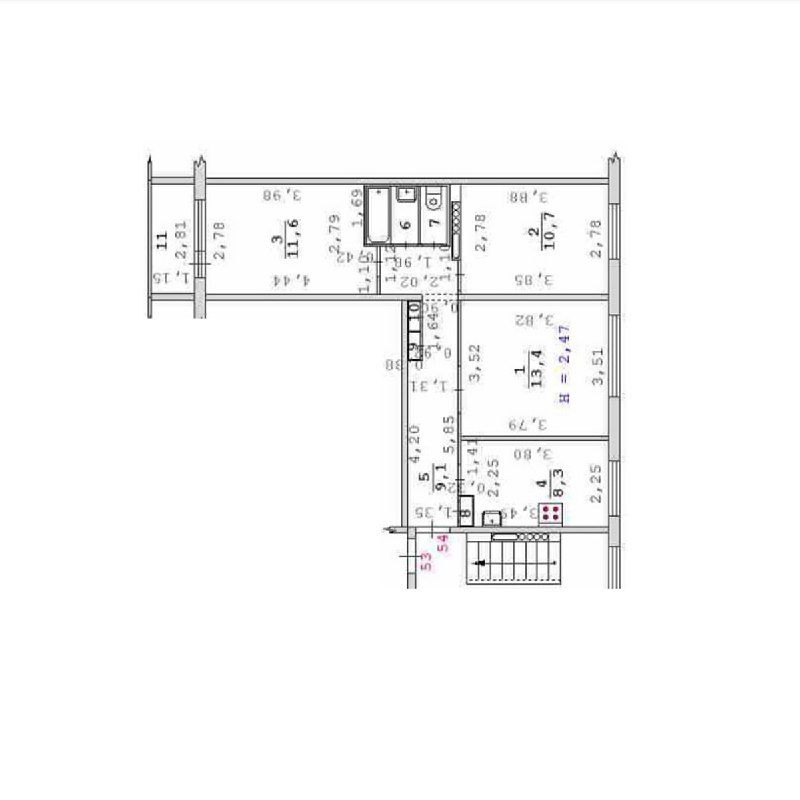 План квартиры в панельном доме в виде чертежа с размерами и обозначением стен и помещений — схема мини‑трешки для перепланировки.
