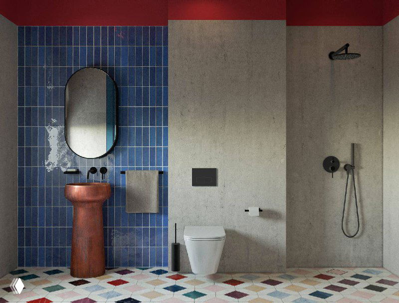 Комбинация насыщенно‑синей плитки и красноватой колонны умывальника, совмещённый санузел с душевой и цветной мозаикой на полу, смелое цветовое решение.