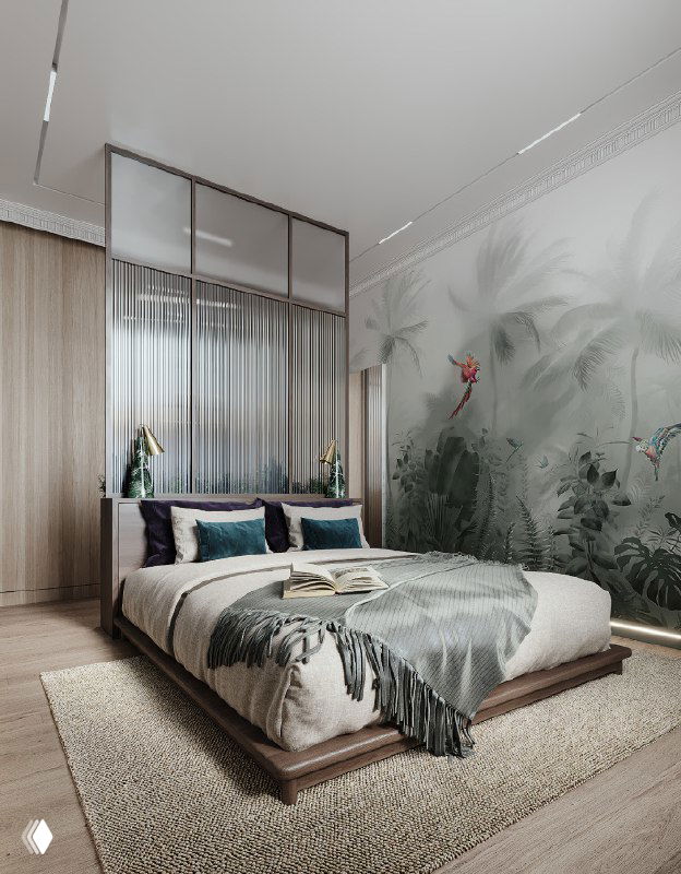 Общий вид родительской спальни с настенным панно в тропическом стиле, кроватью, текстилем и рифлёной стеклянной перегородкой над изголовьем.