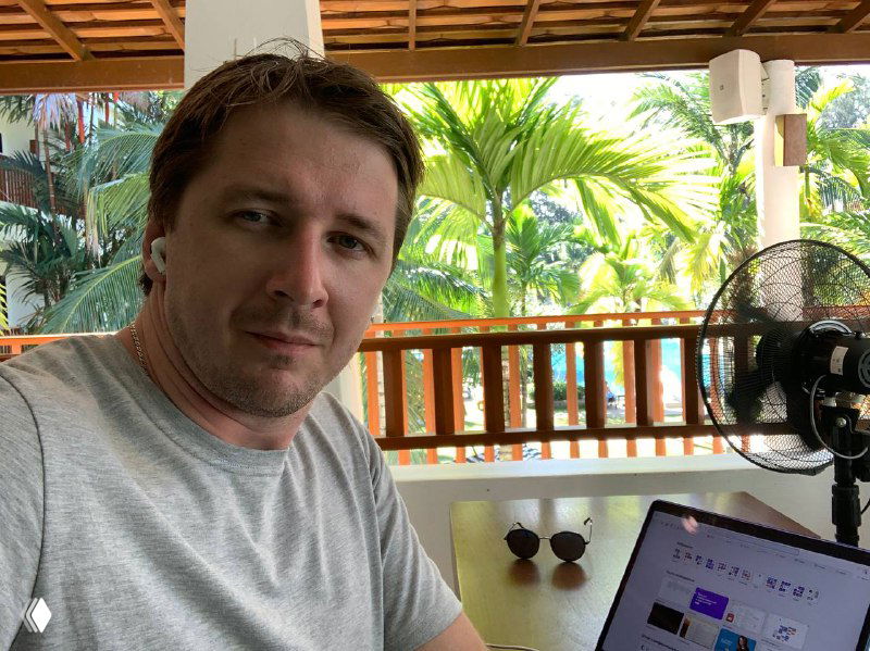 Бизнес-разборки, международка и продажи.