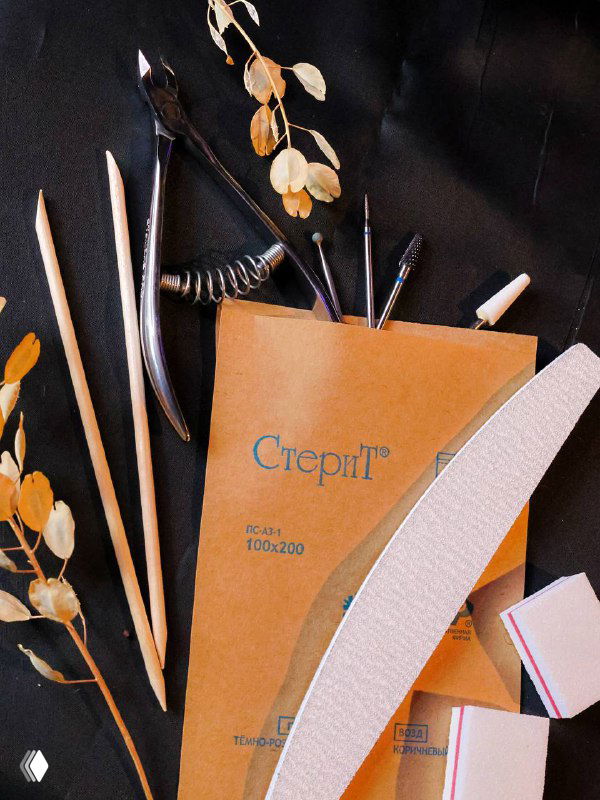 Профессиональные инструменты и материалы для нейл мастеров