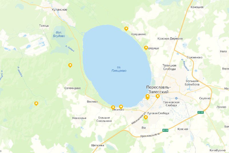 Карта окрестностей Переславля и озера Плещеево в Ярославской области с отмеченными точками интереса и дорогами — контекст для поездки выходного дня.