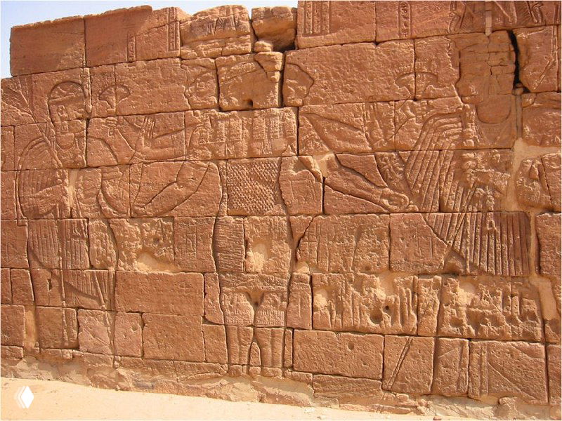 Апедемак — бог войны из древней Нубии