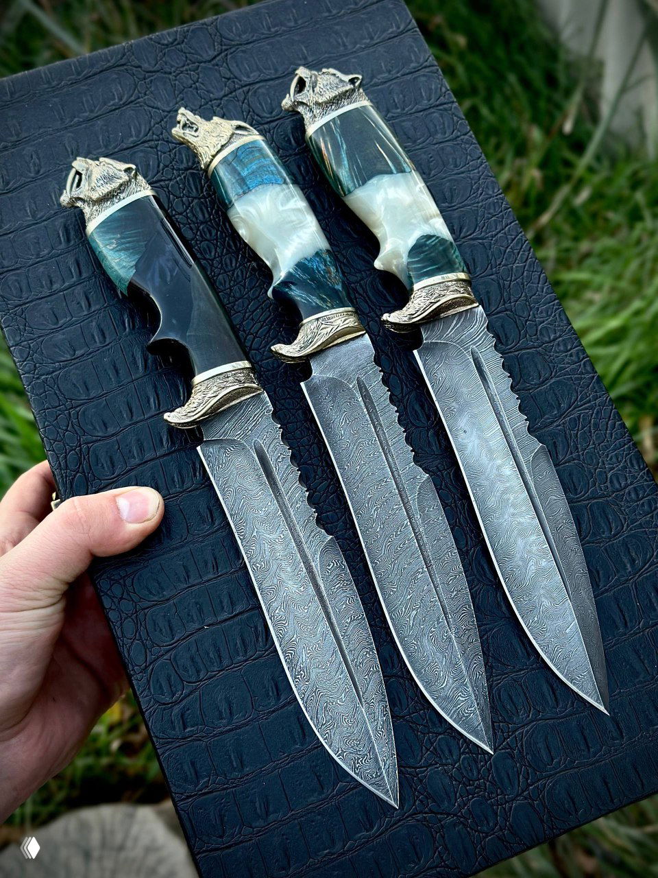 Новинки — дамасские ножи с карельской берёзой
