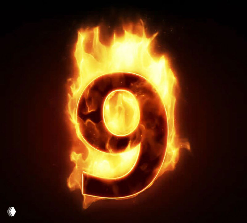 Стилизованная декоративная цифра «9» в пламени на чёрном фоне, драматическое изображение, подчёркивающее мистическую и символическую силу числа.