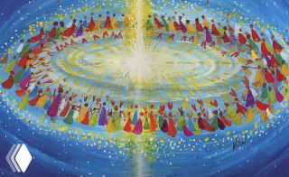 Иллюстрация: разноцветные фигуры людей, стоящие в большом круге вокруг яркого лучистого света на фоне звёздного неба, символ единства и любви.