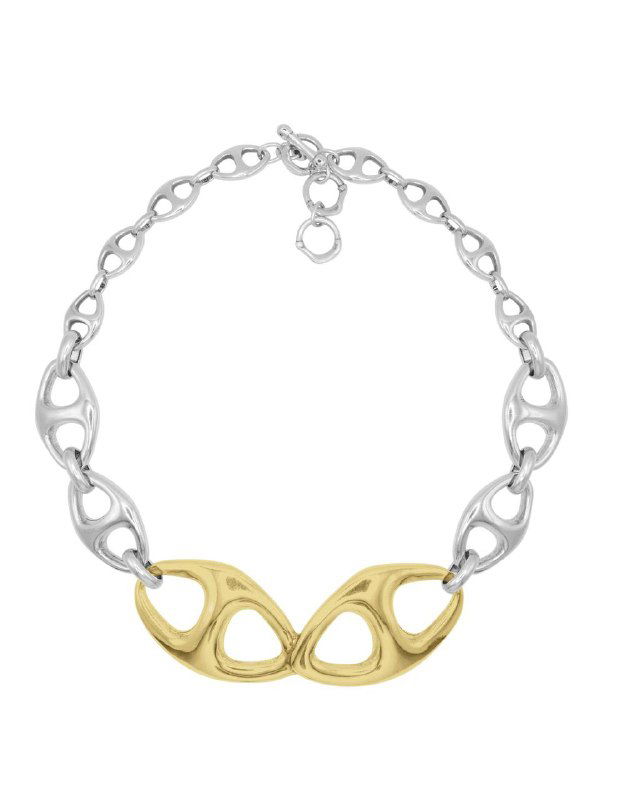 Фото браслета с комбинированными звеньями и золотистыми элементами из коллекции AMARRE, демонстрация дизайна и отделки изделия.