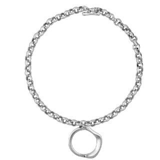 Фото тонкого цепочного ожерелья Ciclon с круглой подвеской, минималистичный дизайн, съемка на белом фоне для каталога.