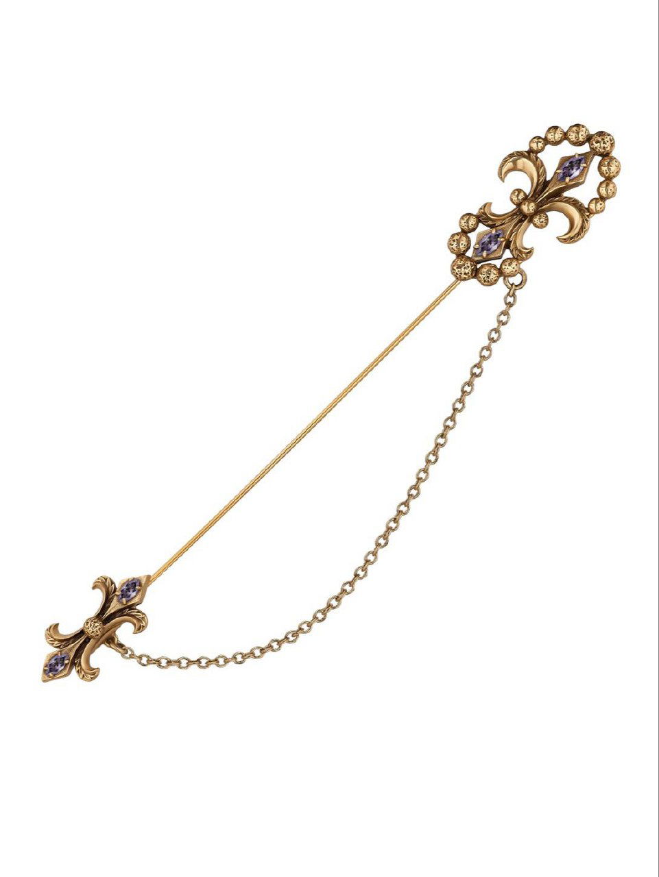 Золотистая булавка с цепочкой IRIS ARALDICO NOVA на белом фоне: декоративные элементы флёр-де-лис, удлинённая форма и тонкая цепочка в винтажном стиле.