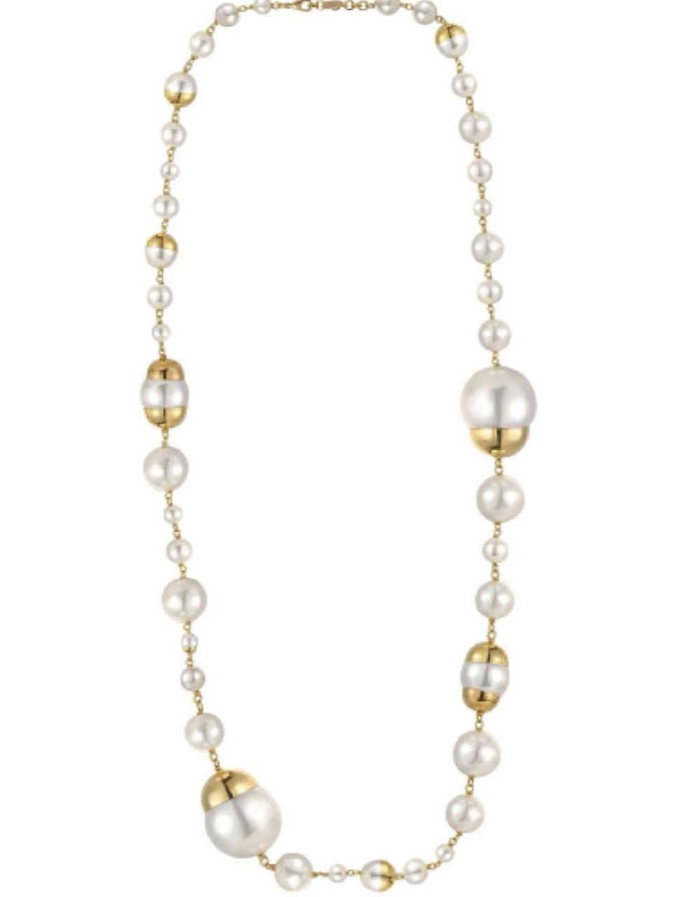 Длинное ожерелье из бусин и крупных жемчужин Майорика в золотых деталях — студийный снимок с акцентом на структуре и симметрии.