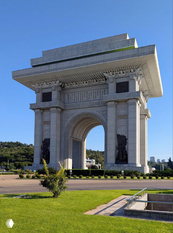 Самая большая в мире Триумфальная арка в Пхеньяне
