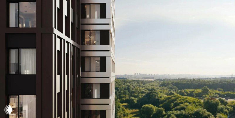 Вид с балкона/фасада на зелёные зоны рядом с ЖК: перспектива в сторону Лосиного острова и парков, открывающийся природный ландшафт.