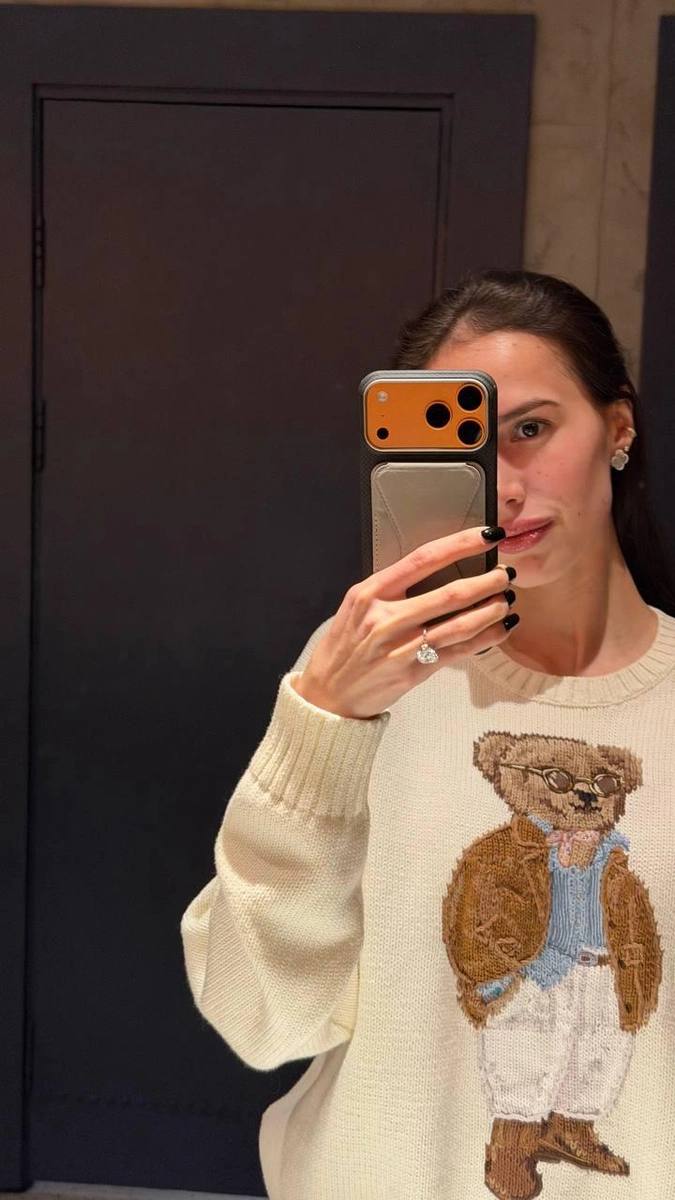 Алина Загитова на съёмках «Ледникового периода» без кольца