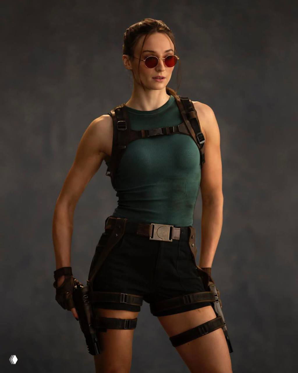 Первое фото новой Лары Крофт