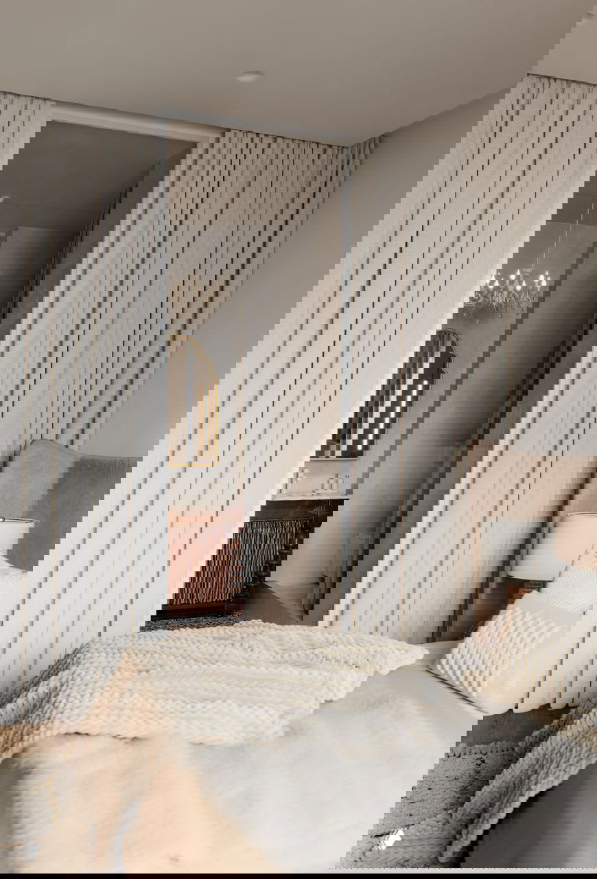 Стеклянная стена в туалете