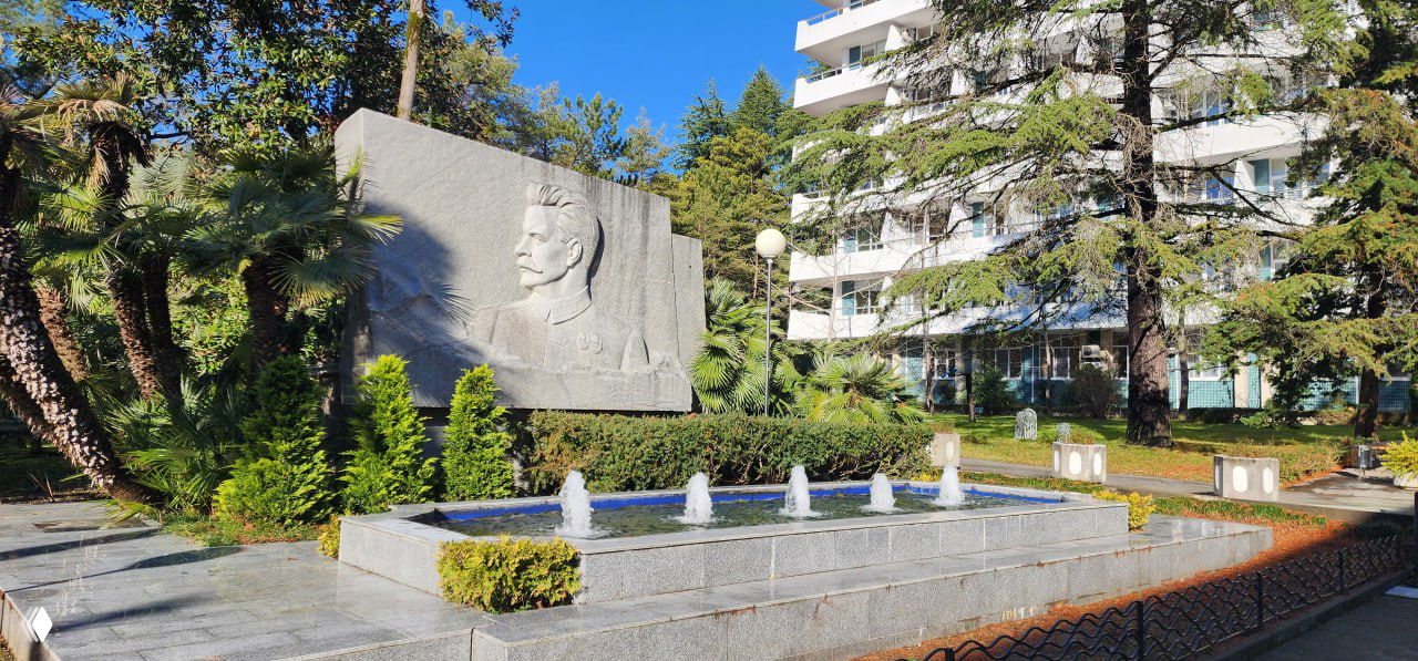 Падел и фитнес-кэмпы в санатории им. Фрунзе (Сочи)