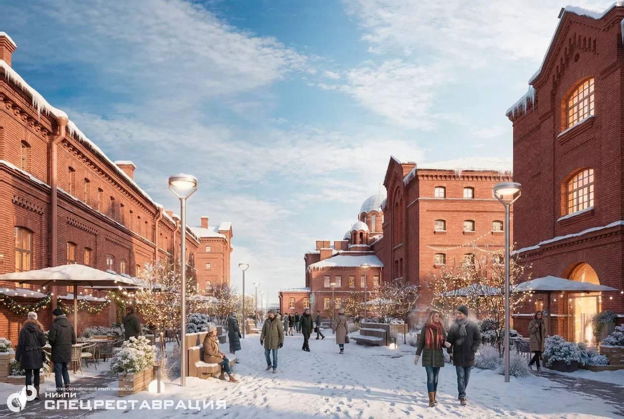 Визуализация реконструкции «Крестов», Санкт‑Петербург: пешеходная улица между краснокирпичными корпусами зимой, гуляющие люди и праздничные гирлянды.