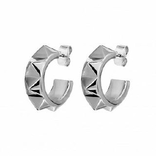 Серебристые серьги-полукольца DYRBERG KERN с геометрическим рисунком, товарная фотография на белом фоне