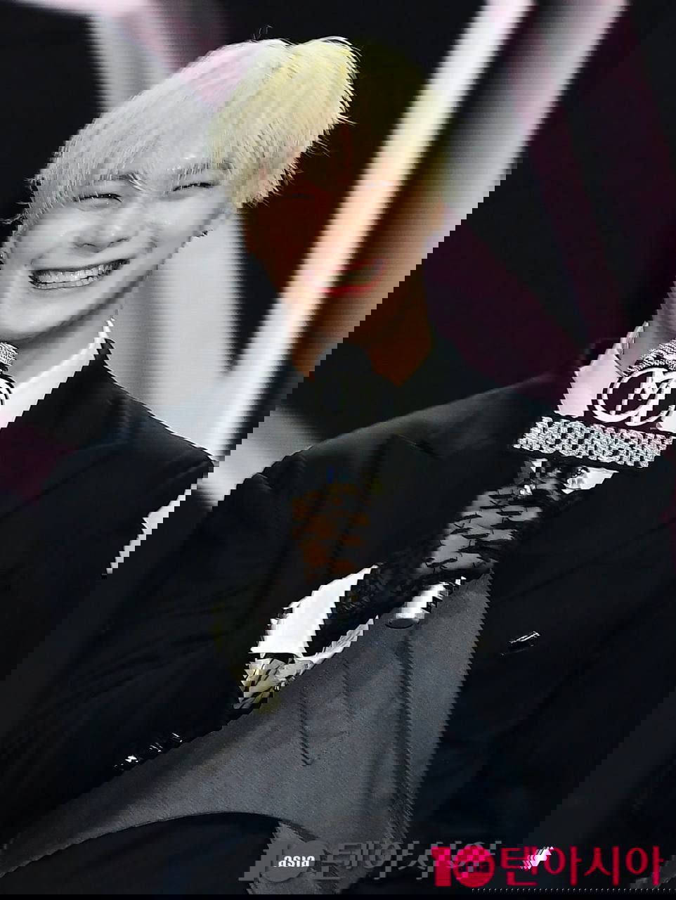 Сегодня Мунбину из ASTRO могло исполниться 28