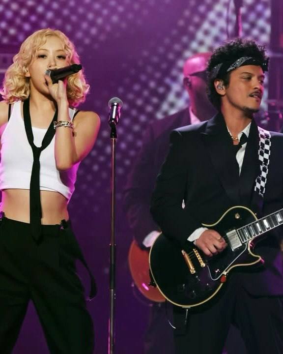 Розэ на церемонии «Грэмми»: выступление и номинации