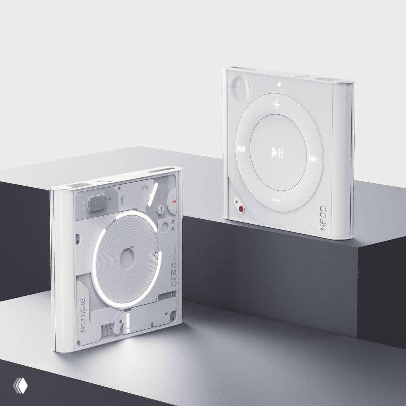 Два варианта концепта Nothing Npod на подиуме — прозрачный и матовый, качественные рендеры с акцентом на форму и светотень.