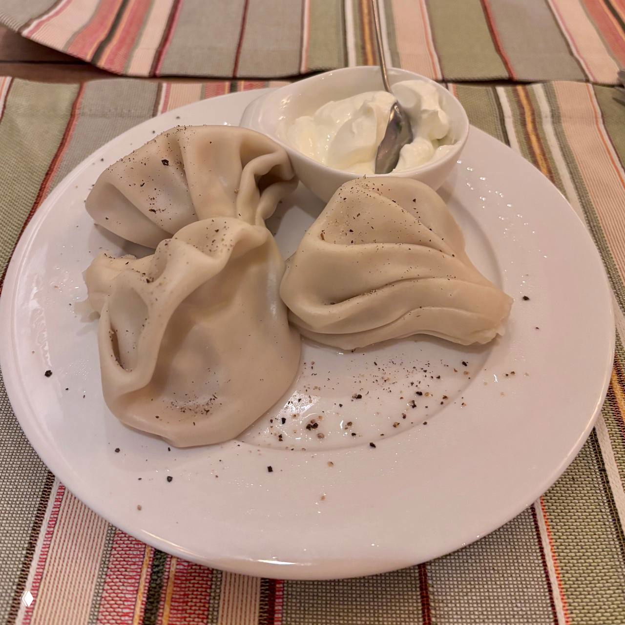 Кафе «Южное»: классические хинкали и спорный сервис