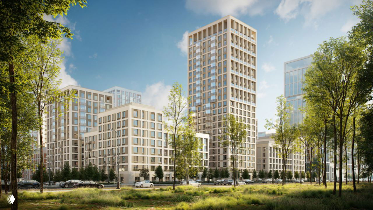 Рендер улицы и фасадов с зелёной передней полосой: спокойная высотность, деревья и визуально лёгкая застройка вдоль дороги.