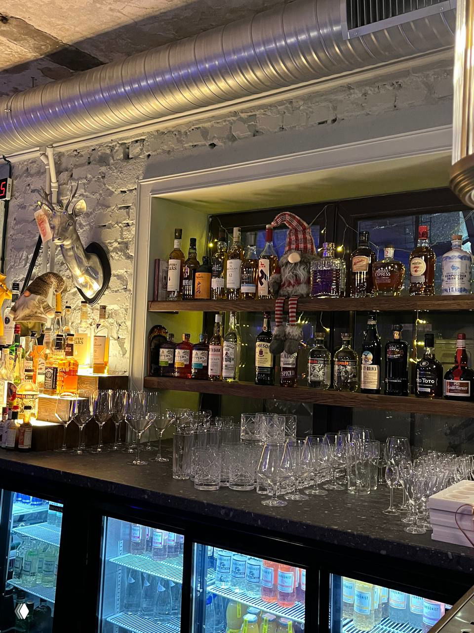 Onegin Bar (Калининград): атмосферный бар и коктейли