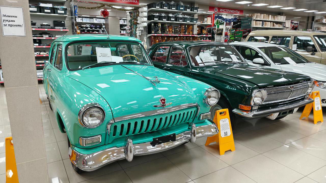 Выставка «Олдтаймеры и Янгтаймеры» в Горроще